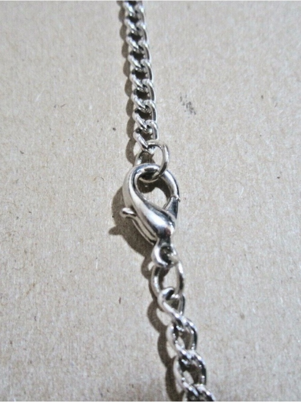Double Wing Silver Tone Necklace with Agate Stone - Picture 4 of 6